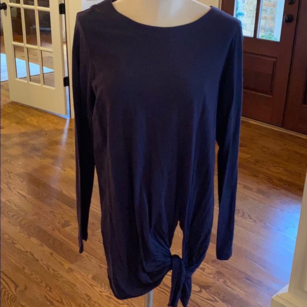 Navy blue long sleeve top